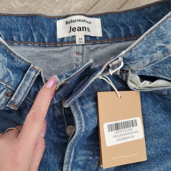 Reformation High Rise Jeans - Picture 7 of 10